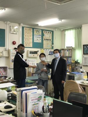 募金活動中